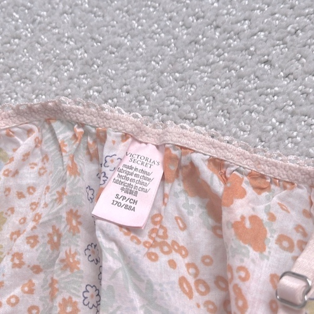 NWOT Victoria’s Secret Sleep/Lingerie Romper - Picture 3 of 4